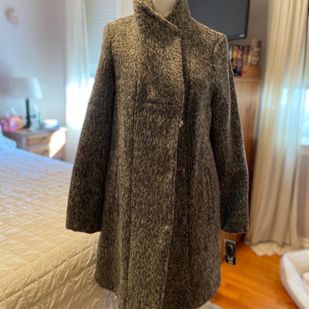 Beautiful Kenneth Cole Wool Blend Women’s Coat Size S